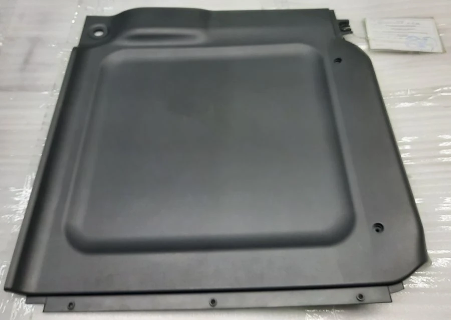 Side trim left A22R23-5402021