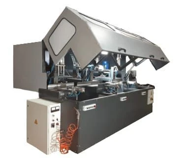 Machine for cup selection in building timber "BRUS"