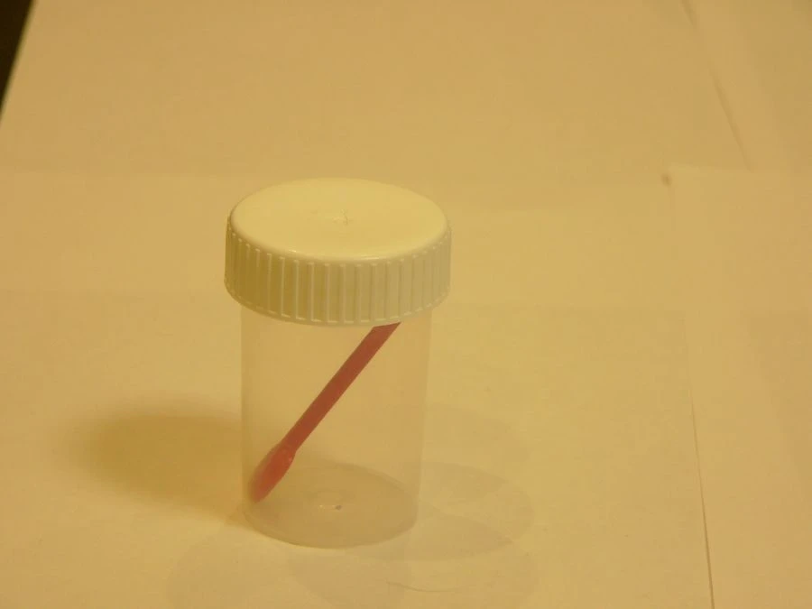 Polymer container for bioassays, disposable, non-sterile-KOP 60ml/B with spoon