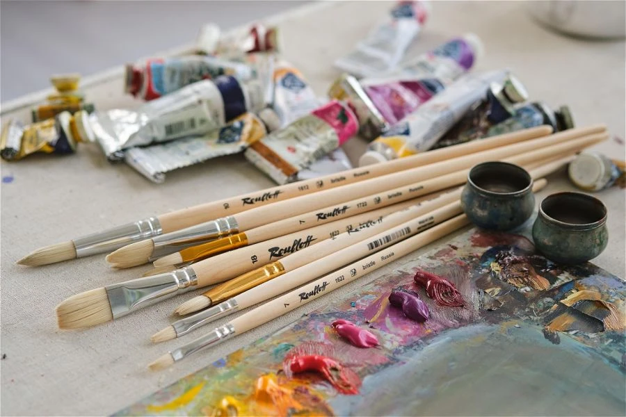 Art brushes of natural hair