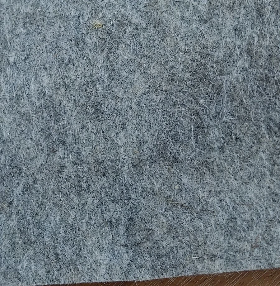 Nonwoven fabric "Termolin 1000 TPT w"
