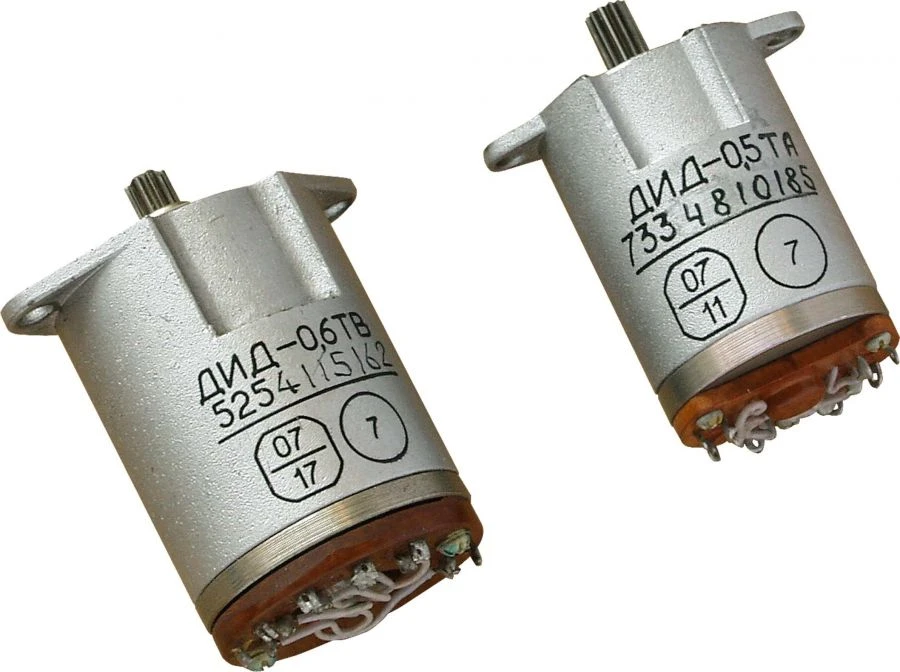 Element of electrical engineering systems aviation Motor induction two-phase DID-0,5TB 9YAO.312.012 TU OAO "U-U PPO" Russia