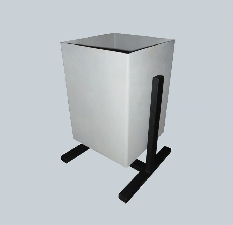 Garbage urn