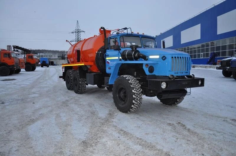 Unit for gas condensate and oil collection (GOC) UZST brand, type UZST01, modification 6619C-18 on chassis Ural 4320-1951-60, 43