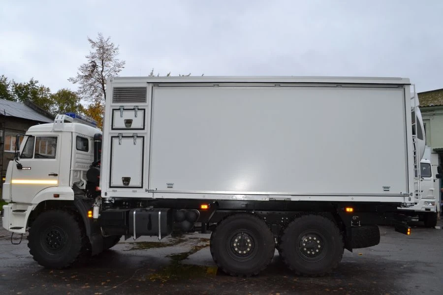 Mobile operational headquarters (MOPH) MPZNA2 on KAMAZ 43118-50 chassis