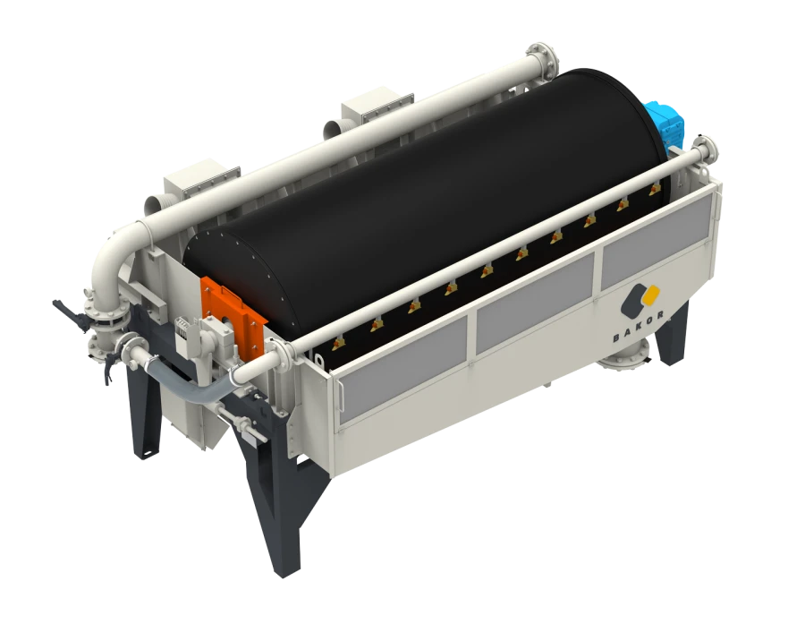 Magnetic separator for ore concentrates