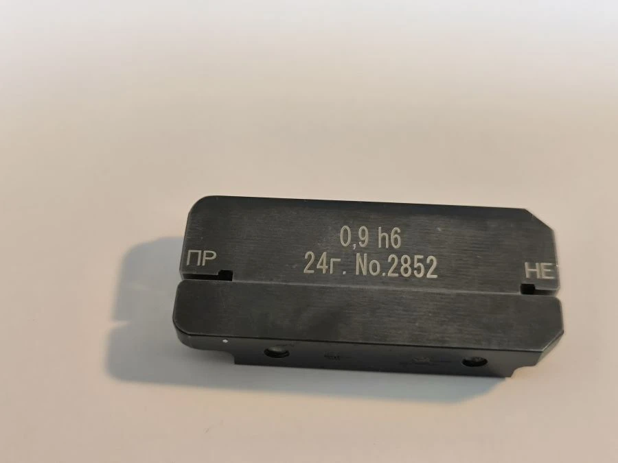 Composite spade calipers for diameters from 1 to 6 mm