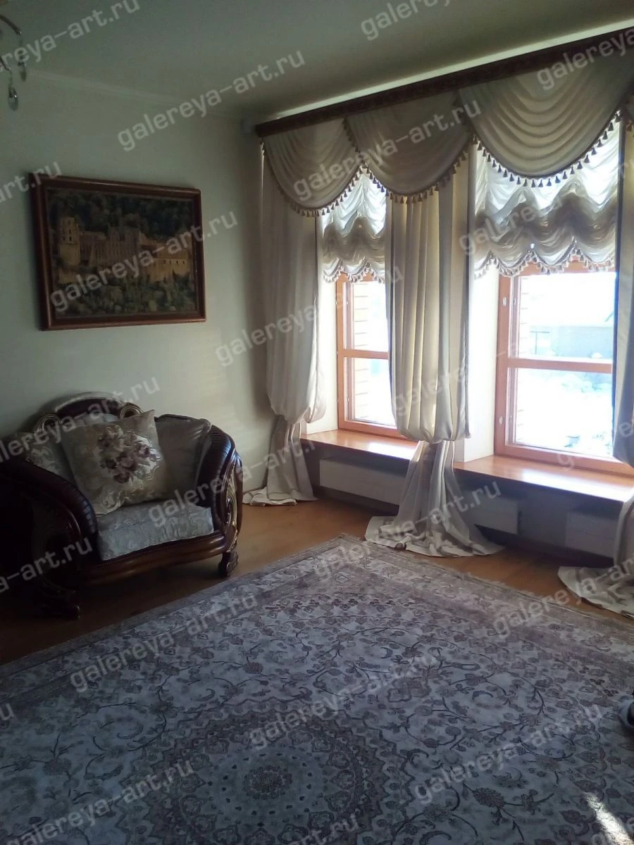 Curved drapery