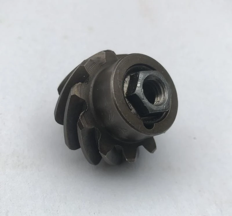OIL PUMP GEAR WITH NUT 406.1011216-10
