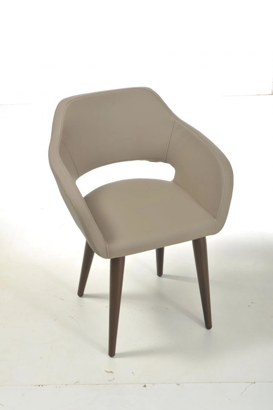 Balun W armchair, CH
