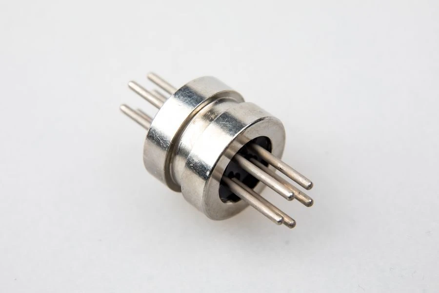 Connector (plug) VG