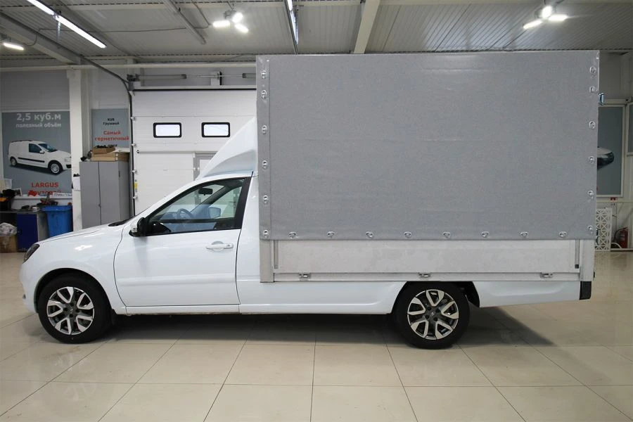 Vehicle designed for the carriage of goods, modification GRNTPH, category N1 on the basis of vehicles of mark LA