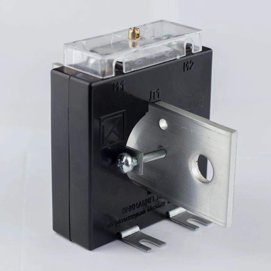 Current transformer TSHP -0,66 5 VA 0,5 S 500/5