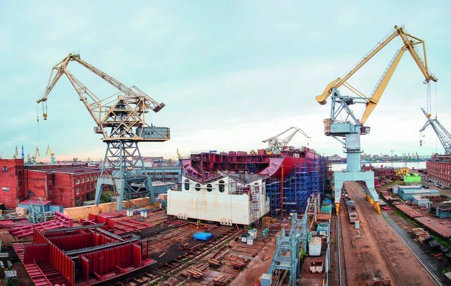 Modular harbour cranes of KPM type, with gantry base