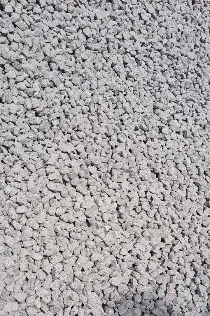 Crushed granite granite fraction over 10 to 20 mm with a form of grain of 1 group