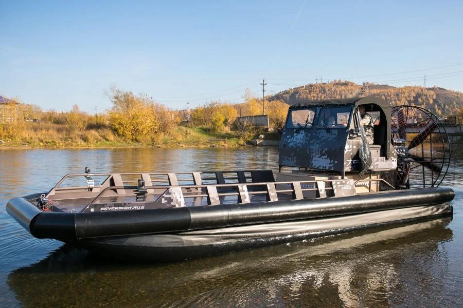 Airboat Phantom 850k