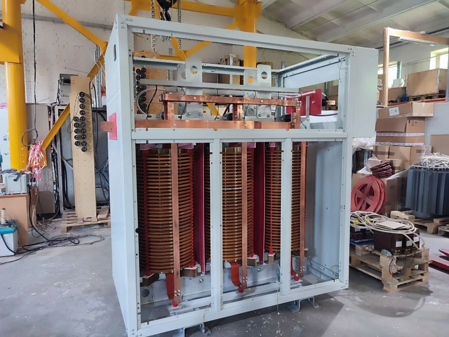 Dry-type power transformer TSZP-2000/10 U3