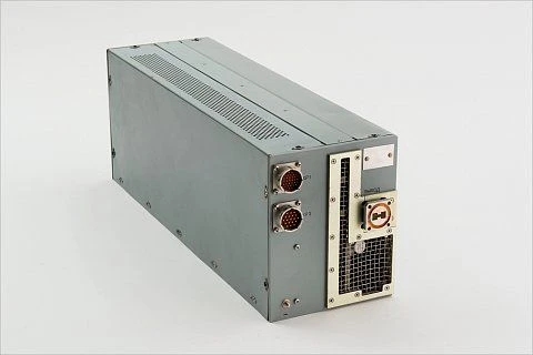 Microwave power amplifier U52270