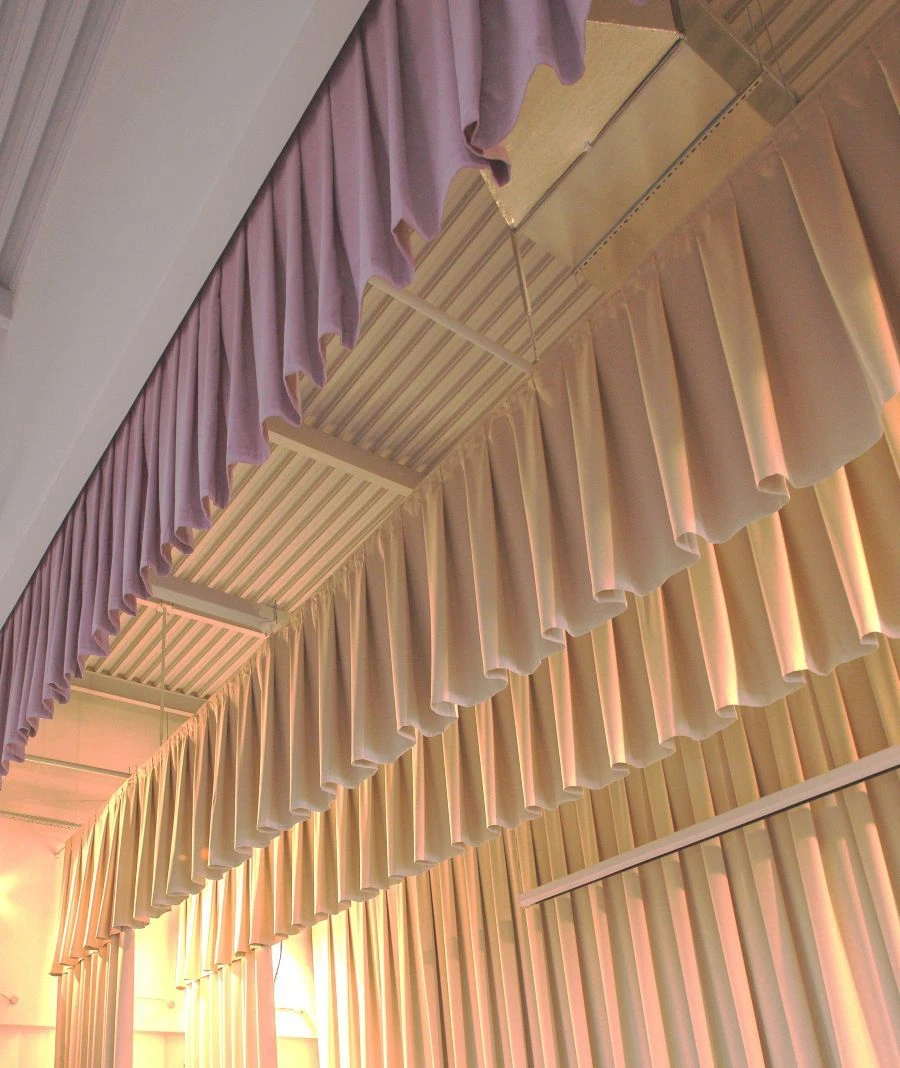 Stage clothes (curtains, including drapery curtains)