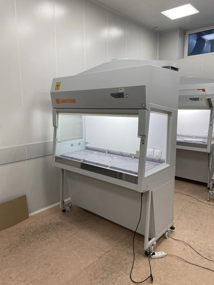 Microbiological safety box BMB-II-Laminar-C-1,5 (NEOTERIC B2)