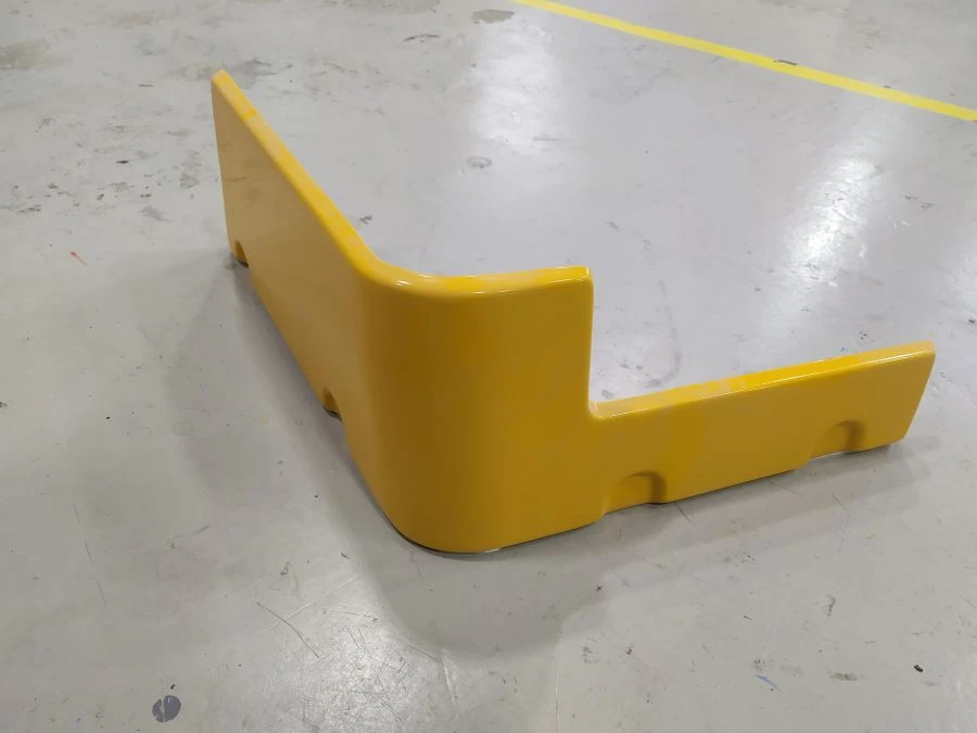 Stage trim right 204170064