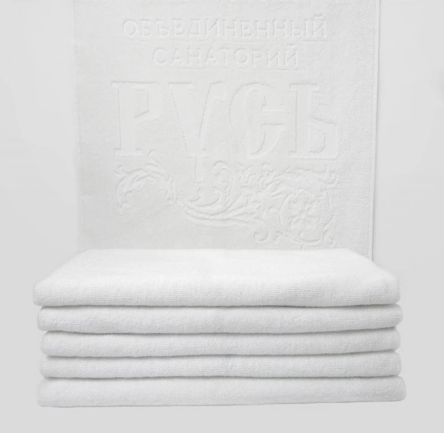 Bleached cotton terry towels
