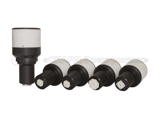 AC6.47 broadband omnidirectional horn-mirror antenna from 18 GHz to 26 GHz