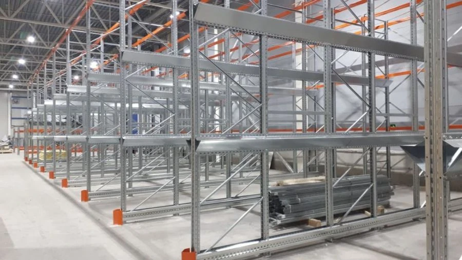 Deep shelving units