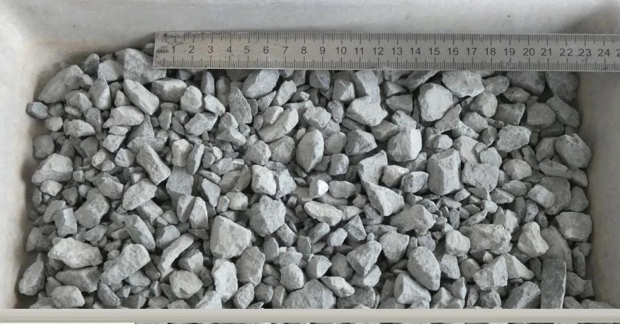 Crushed stone of mixed fractions from 4 to 16 mm from metamorphic rock - amphibolites of Novokievskoe deposit