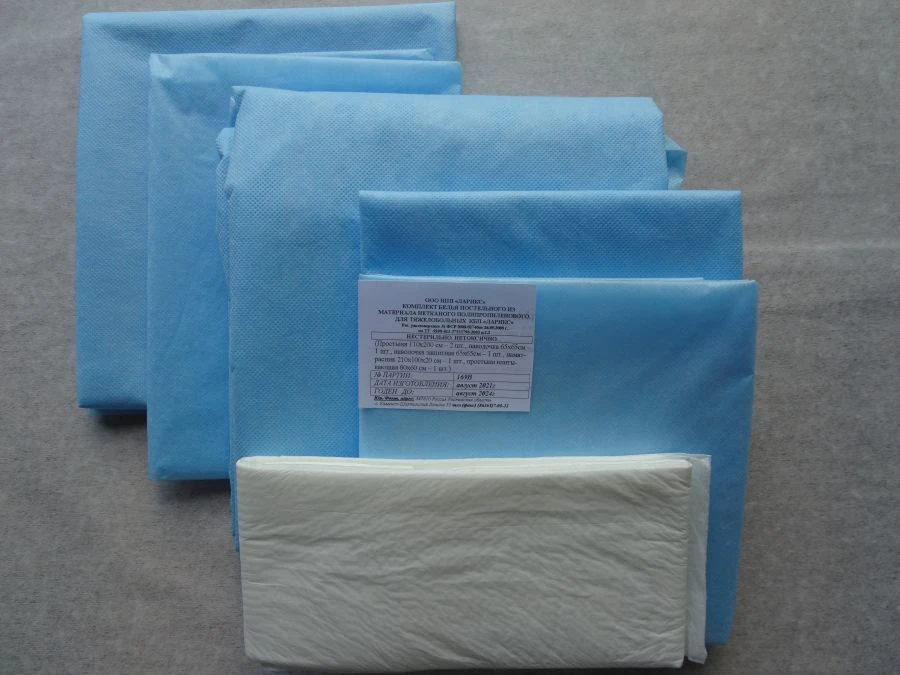 Bed linen set made of nonwoven polypropylene material, for critically ill patients, "Larix".