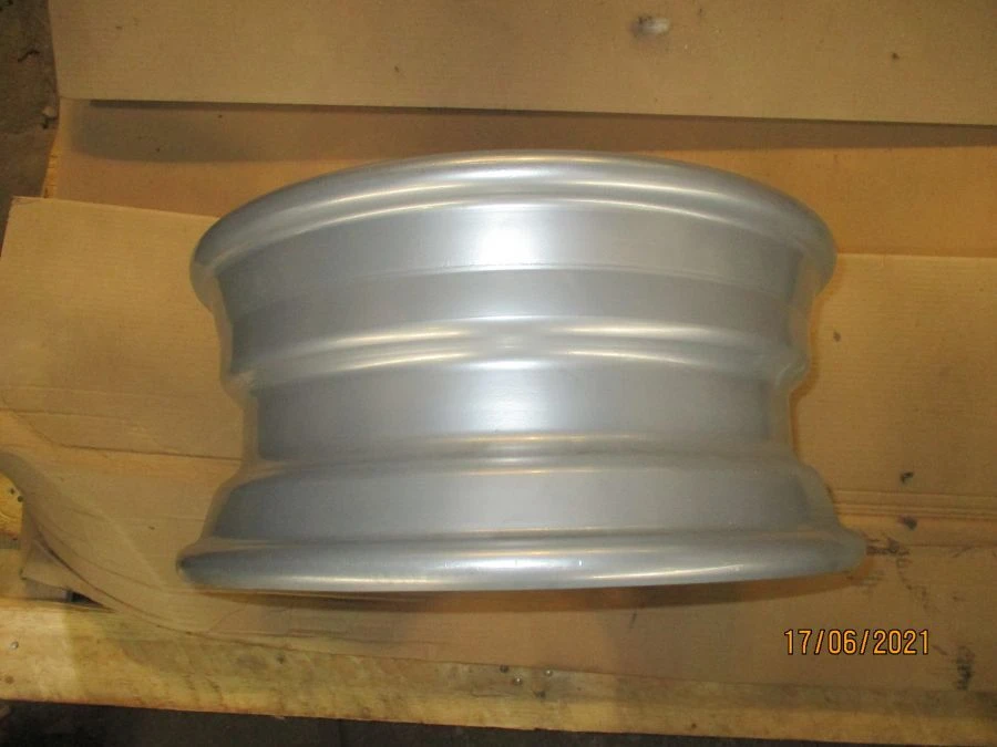 167.5071.3101012-10 Disc wheel