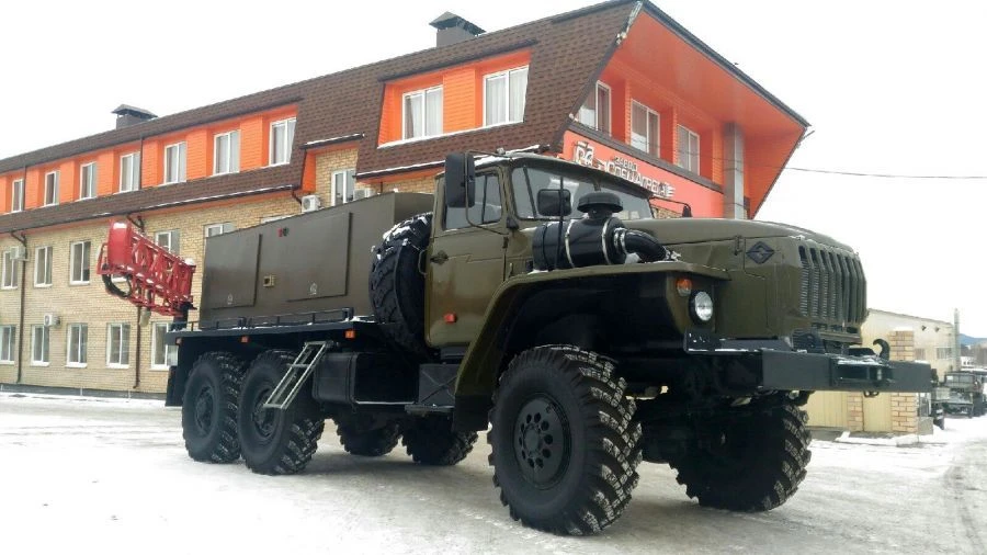 Aerodrome mobile unit APA-100-SA model 478406 (008-SA-06) on URAL 4320-1151-75 chassis.