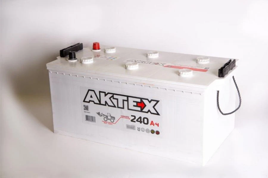 Accumulative lead starter battery 6ST-240NC(N), LC(L), LCY(LY), VL
