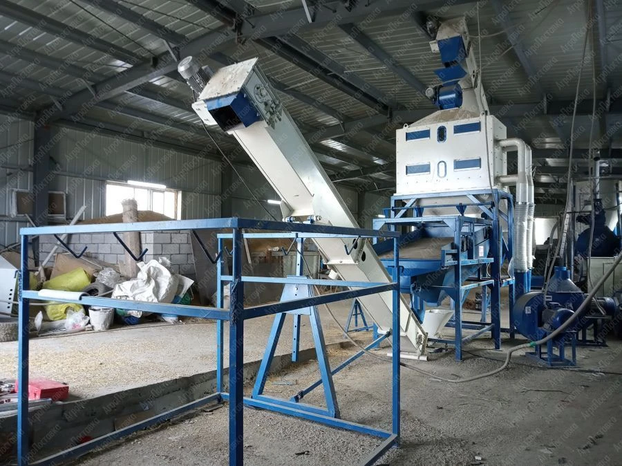 Belt-scraper conveyor TLS-300(3m)
