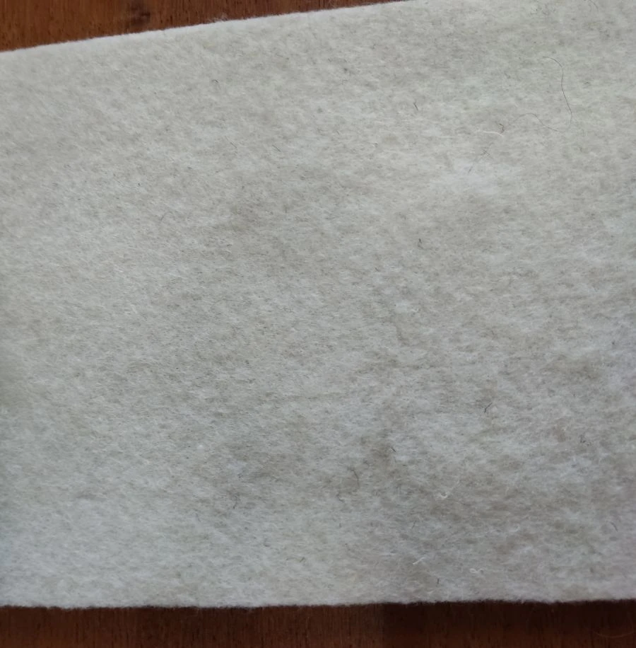 Nonwoven fabric "Termolin 400 TP bm"