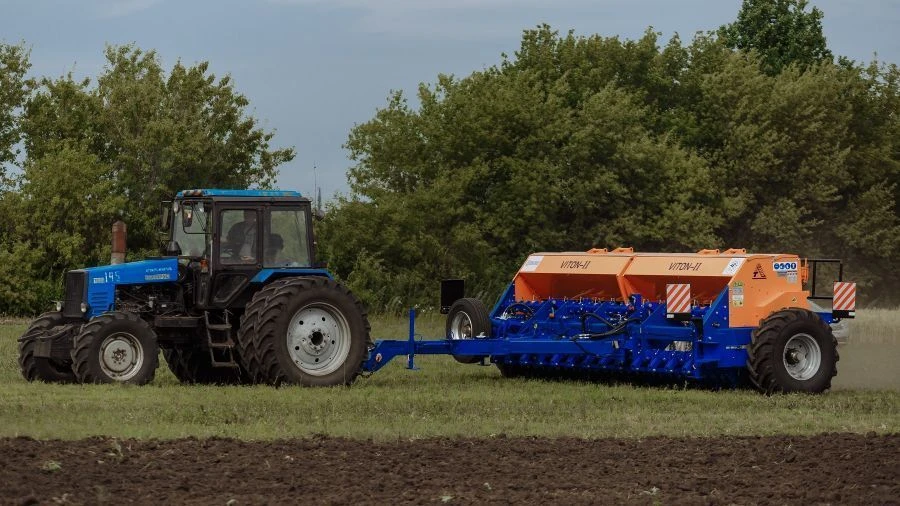 VITON-2 model universal direct seed drill