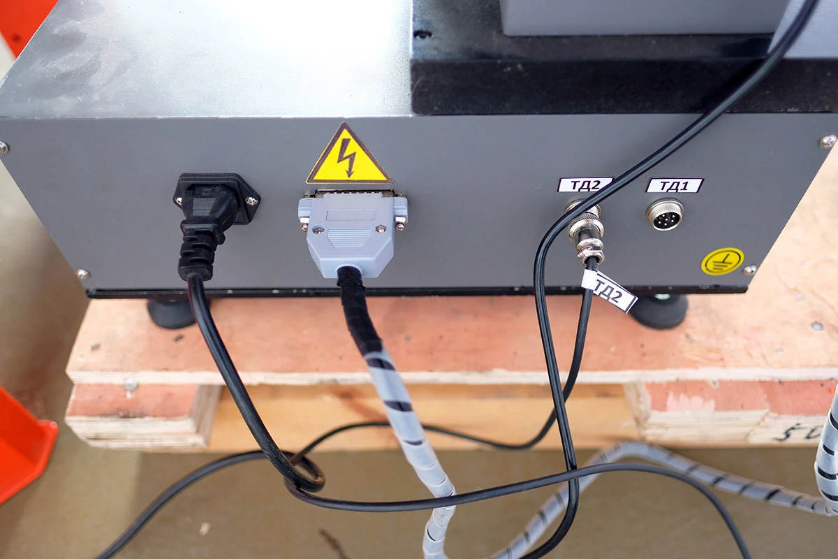Connection panel