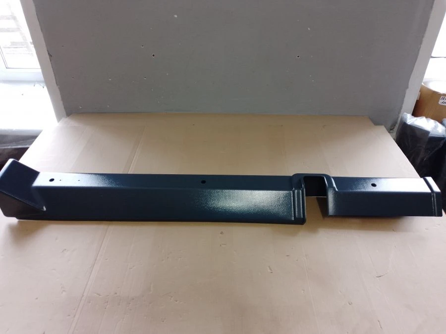 Left rear strut trim PD 2375.67.06.022