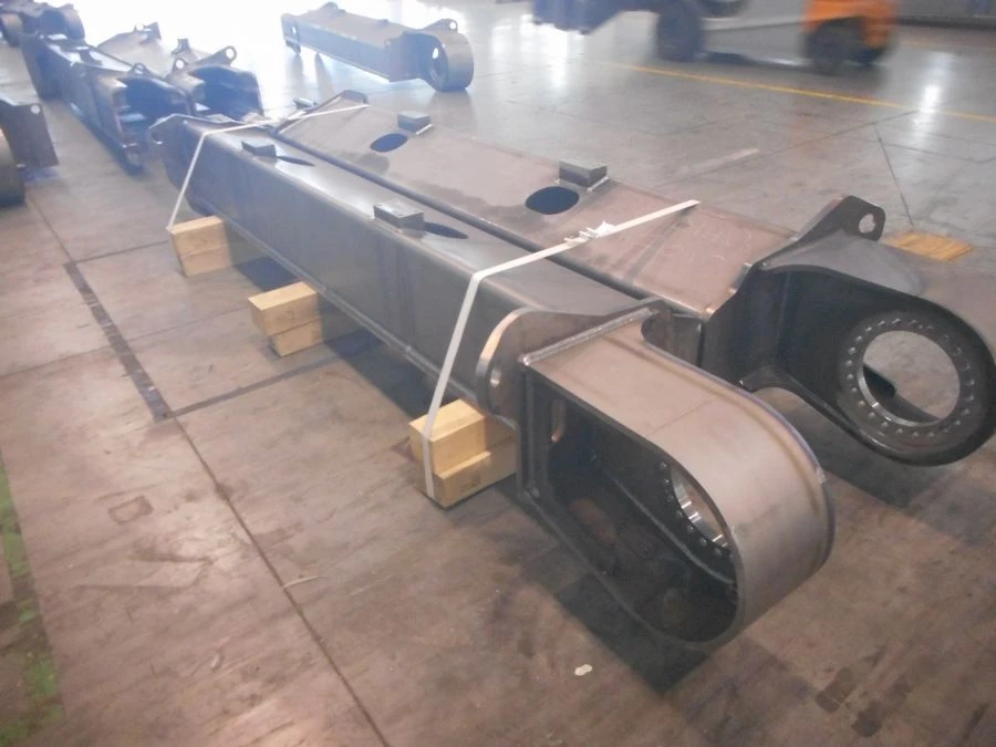 13484290 Welded spar on right side