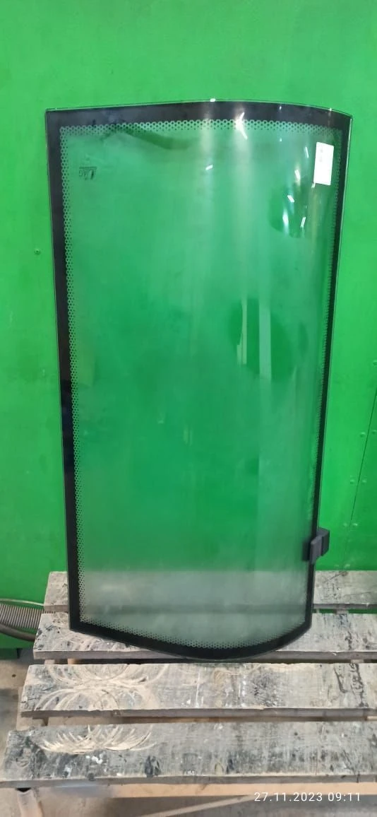 Side window left PTZ 1.01.08.00.00.002 bent. TZ DAG 1090.3-01 545*965*6,76