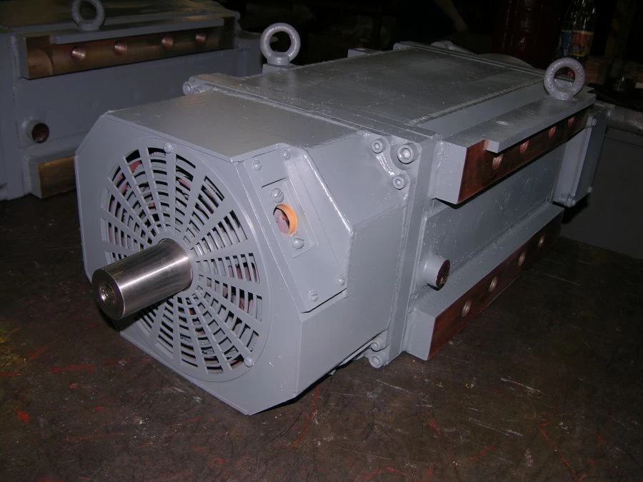 Traction asynchronous electric motors of ATD-10 type with capacity up to 75 kW