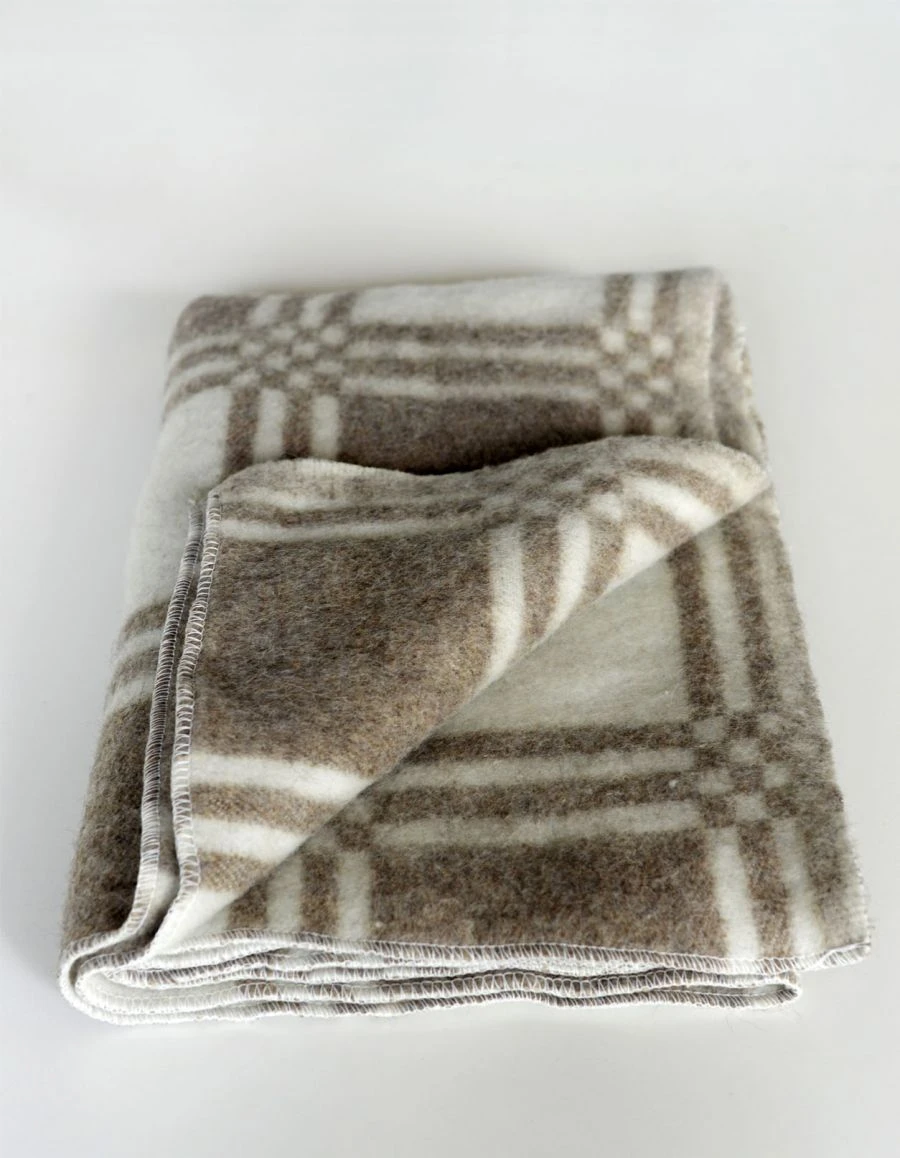 Adult semi woollen blankets, article C-3
