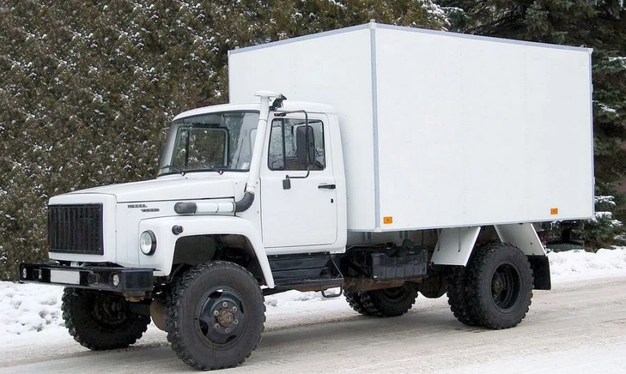 Vans for foodstuff transportation type 27901 modifications: 27901-0000010-41 on the basis of chassis and T/S GAZ 3308 modificati