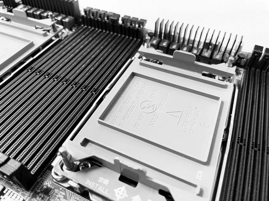 Server motherboard BESHTAU 621ARU001, BERT.442221.026