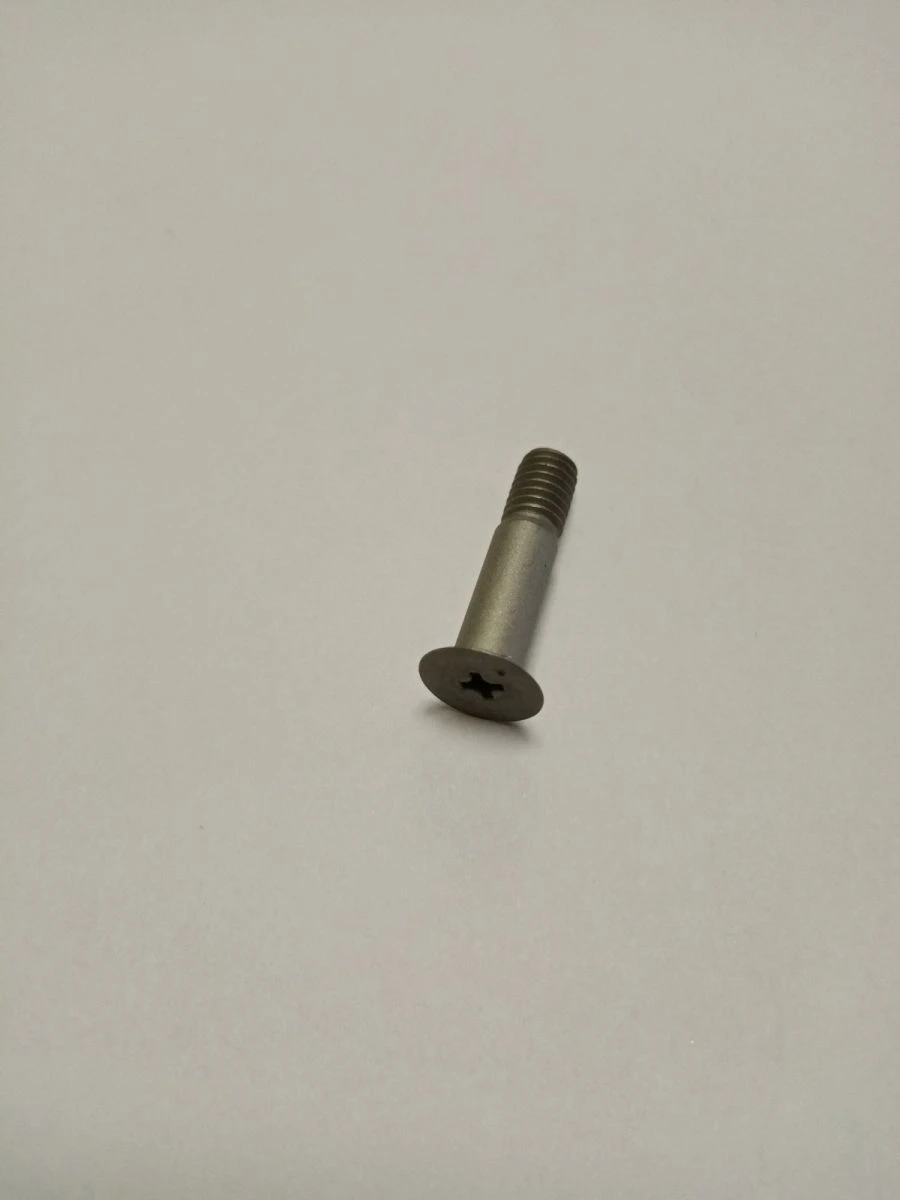 Bolt with reduced countersunk head 120 with tolerance field of stem diameter f9 steel 07?16?6-? RAM.758181.004