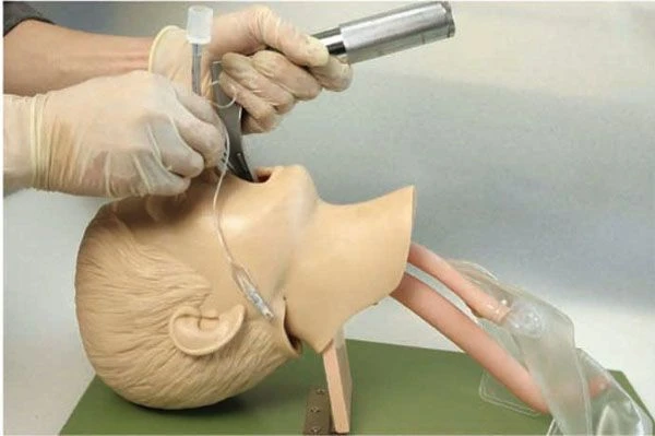 Child model for intubation 1A/ FA6249