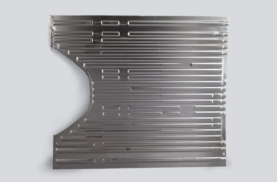 Middle panel 045110510105212