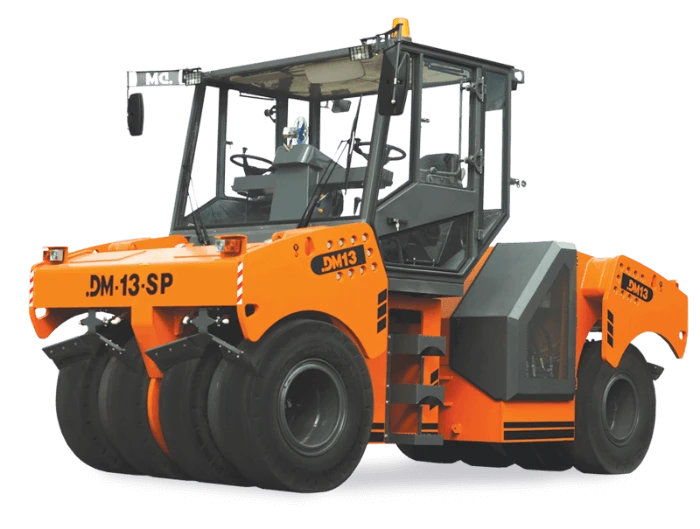 Self-propelled road roller DM-13-SP
