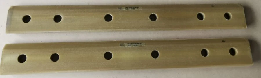 PLASTRON ?65 VP CP 499 (version 2) composite linings for insulating joints