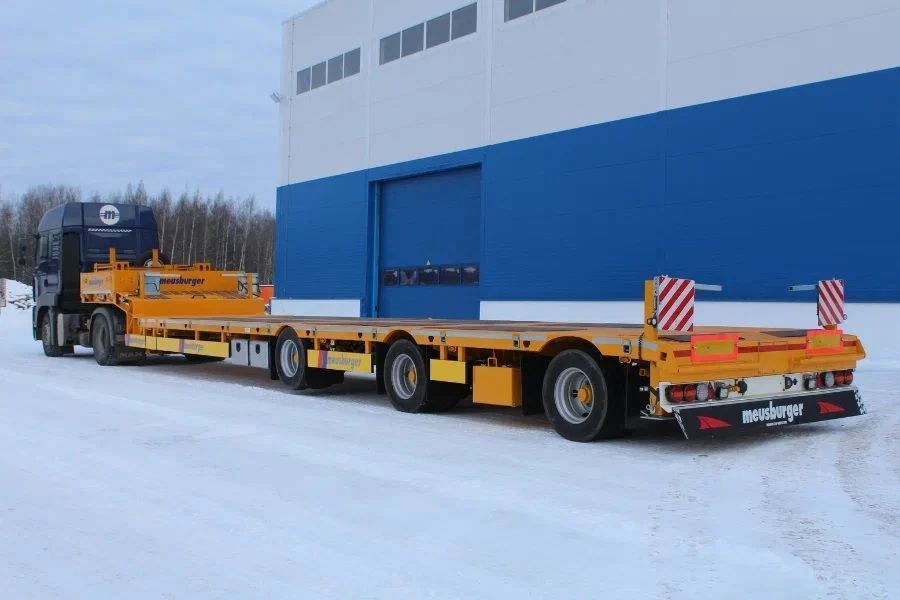 Semi-trailer low-bed flatbed three-axle TP-345